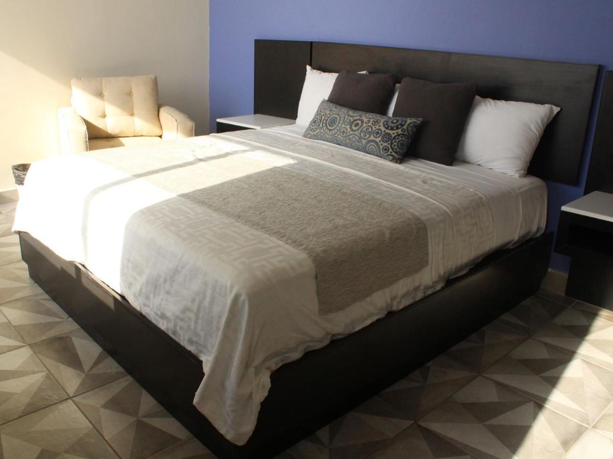 Hotel Corona Plaza Rosarito Kültér fotó